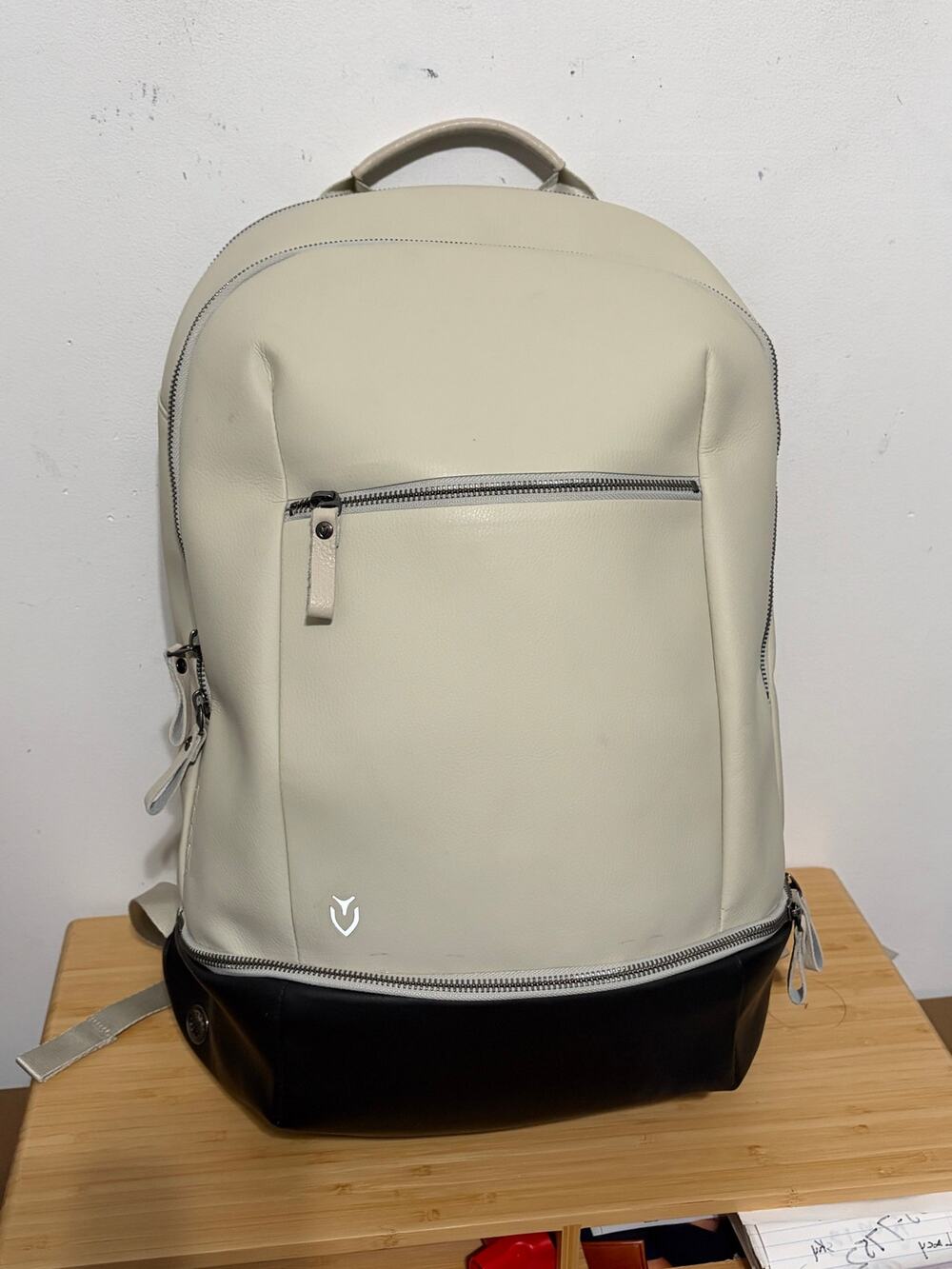 VESSEL Signature Backpack Latte Cream Black Luxury Travel Laptop Work Bag 22L